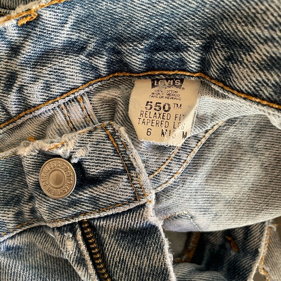 Vintage Levi’s 550 - Picture 6 of 10